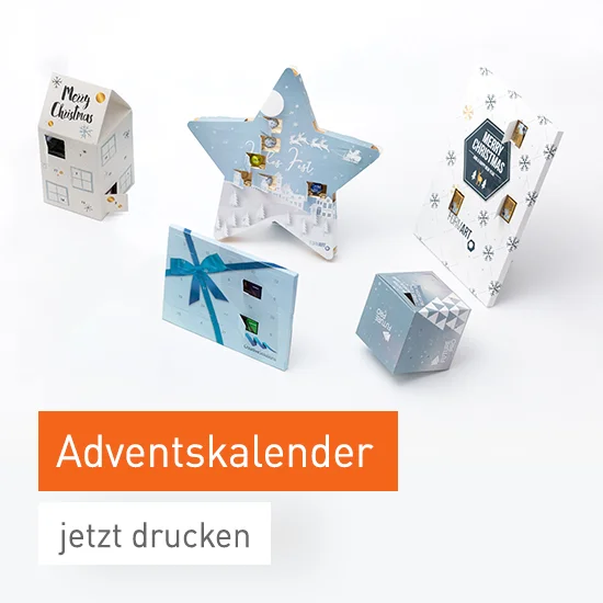 Die Adventskalenderformen Haus, Stern, Würfel, klassisch hoch und quer nebeneinander angeordne.