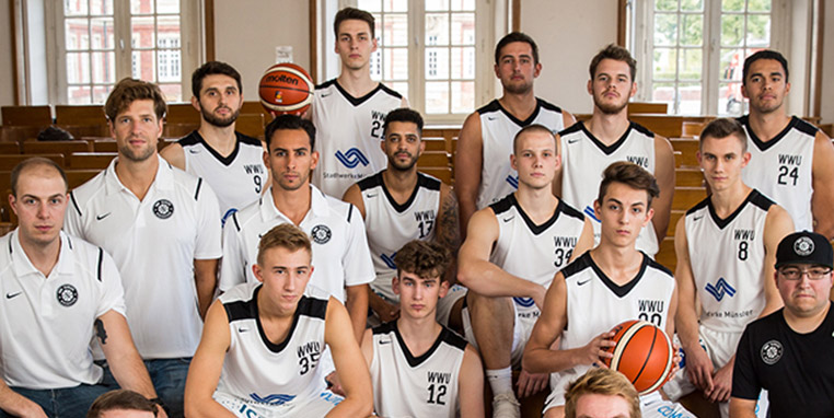 Online-Druckerei viaprinto wird Druckpartner der WWU Baskets Münster