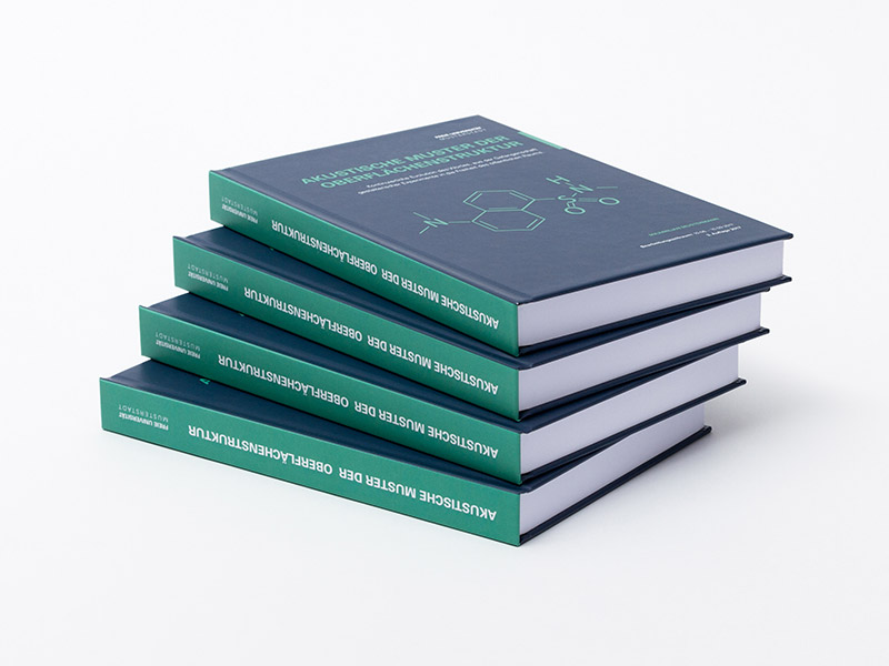 Handbücher Hardcover DIN A4, Auflage: 100 | mit Volumenpapier