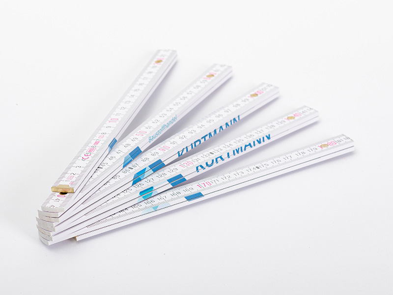 Zollstöcke in Auflage 1.000 | aus hochwertigem Kantholz in weiß